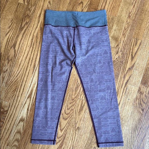 Vuori Pants - VUORI purple and gray women’s leggings BUY IT NOW PRICE